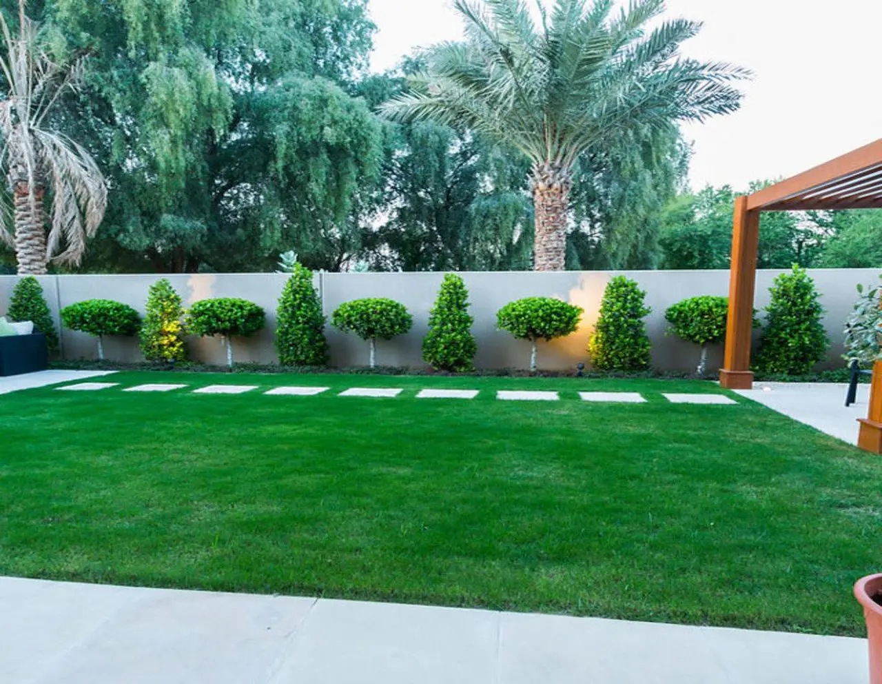 Natural cascading waterfall garden feature